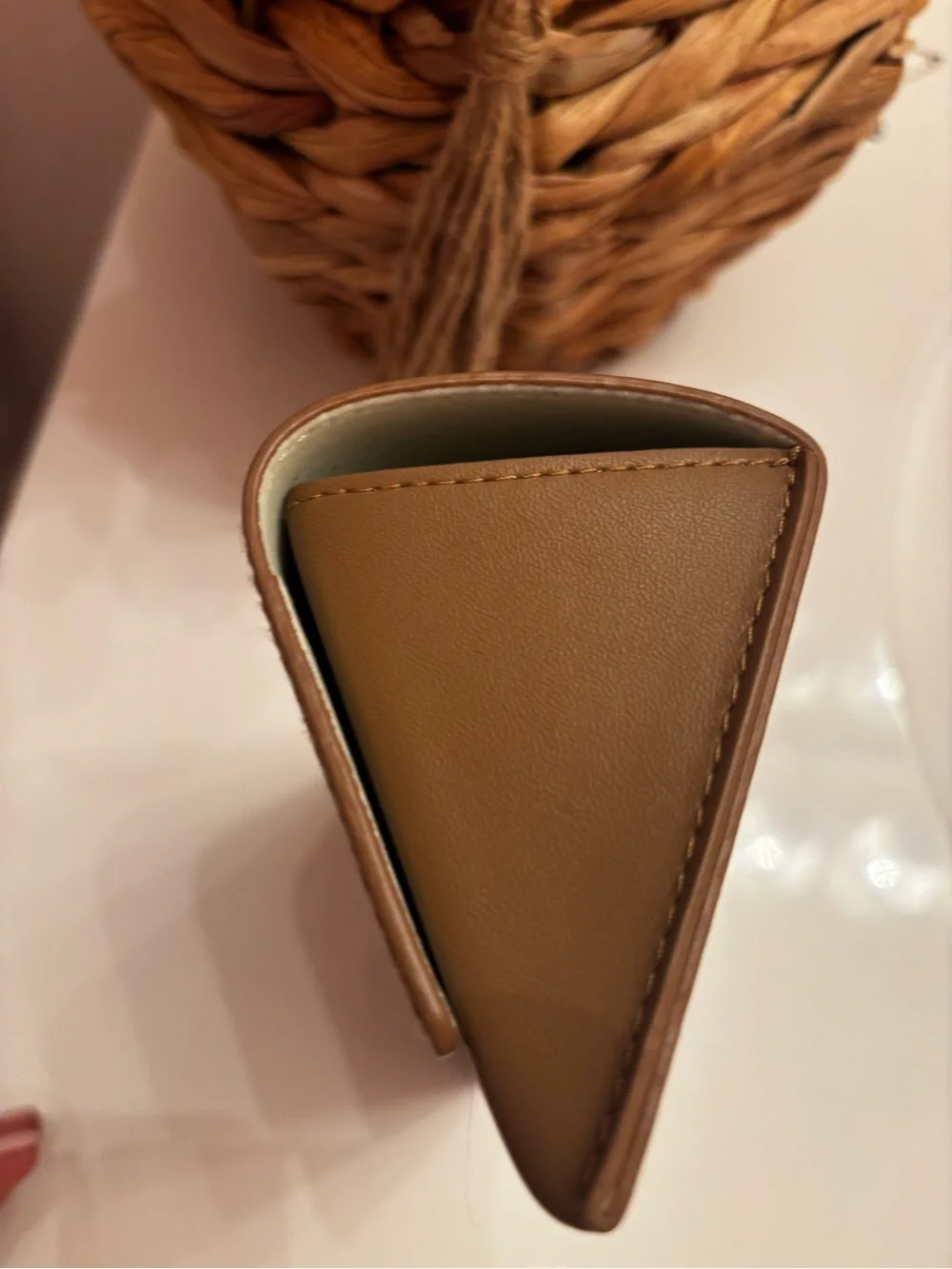 Burberry Camel Brown Leather Continental Sunglasses Case with Black Logo
